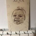 Le manifeste du stylo BIC : la noblesse de l’outil ordinaire portrait bebe bic